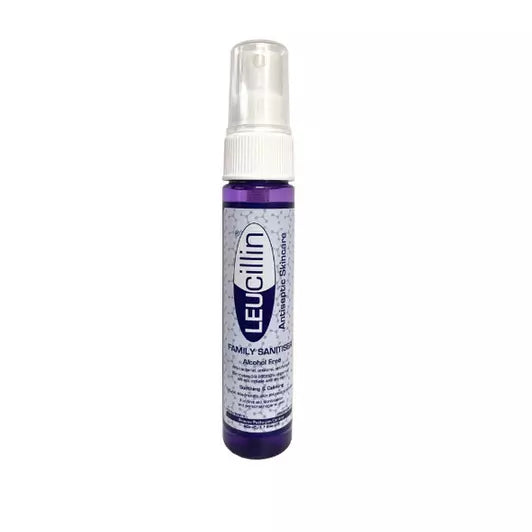 Leucillin Natural Antiseptic Spray for Dogs 60ml.
